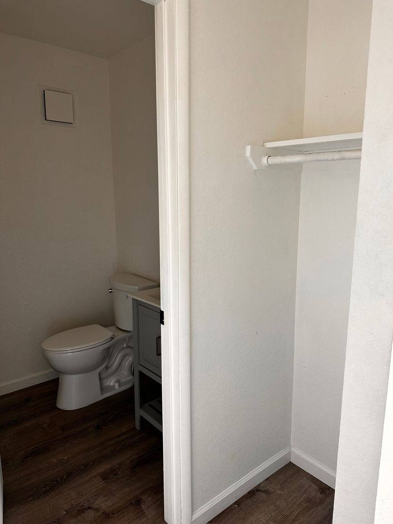 Townhouse for rent at 1905 8th St, Redding, CA 96001