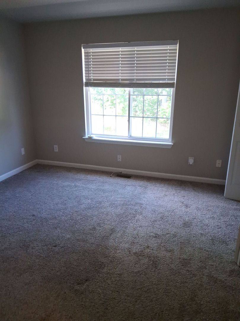 Townhouse for rent at 1847 Woodland Trail, Farmington, MO 63640