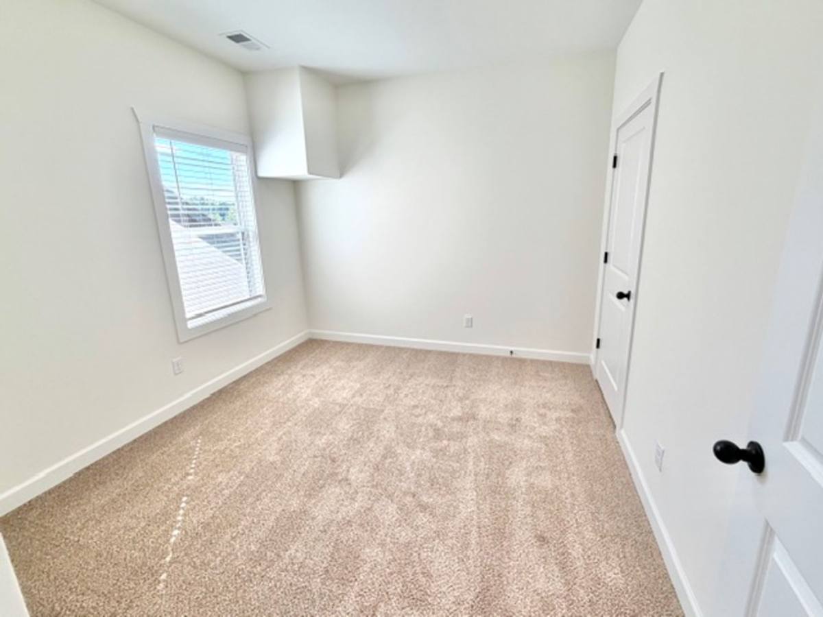 Apartment for rent at 4859 Chatelet Dr, Olive Branch, MS 38654
