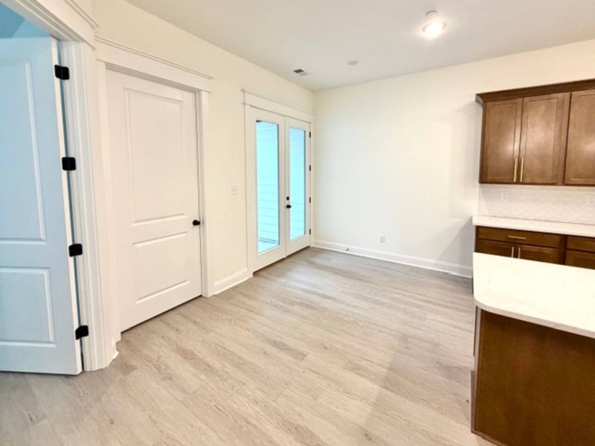Apartment for rent at 4859 Chatelet Dr, Olive Branch, MS 38654