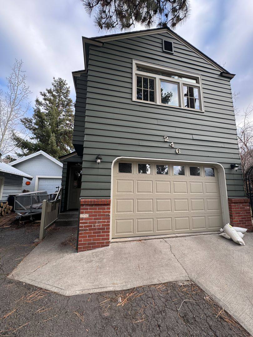 Apartment for rent at 246 NW Jefferson Place, Bend, OR 97703