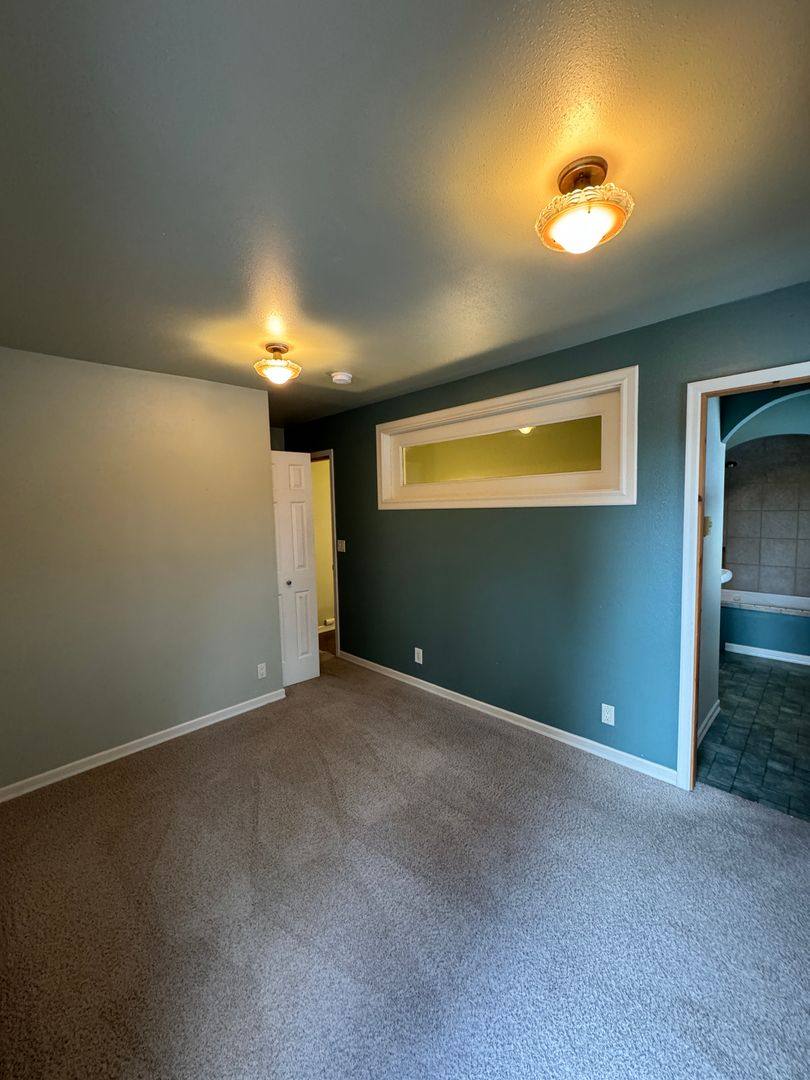 Apartment for rent at 246 NW Jefferson Place, Bend, OR 97703