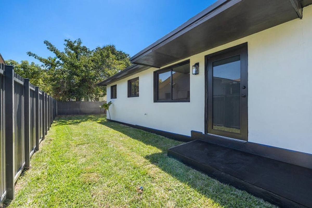 House for rent at 1522 NW 41st St, Miami, FL 33142