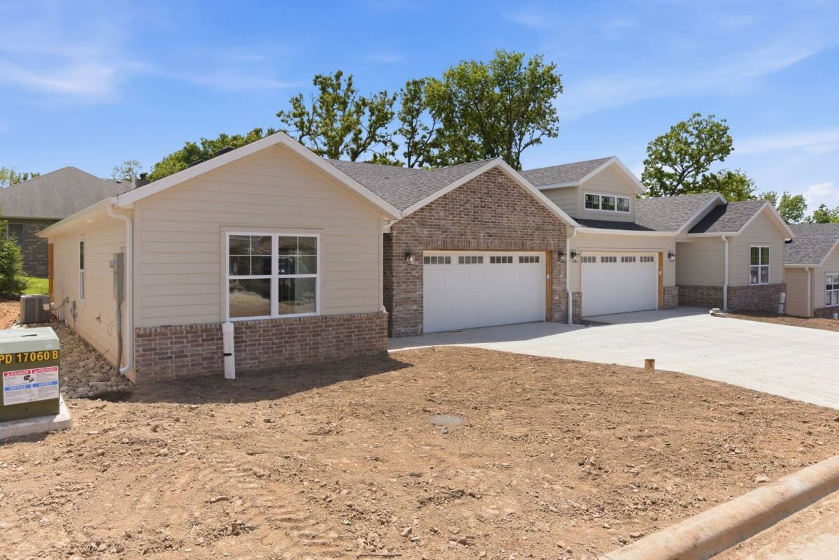 Apartment for rent at 4423 S Reed Ave, Springfield, MO 65804