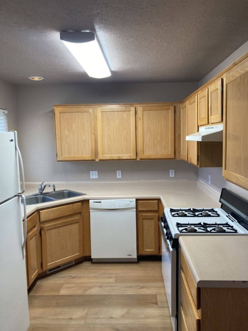 House for rent at 928 W Greenslake Dr, Cedar City, UT 84720