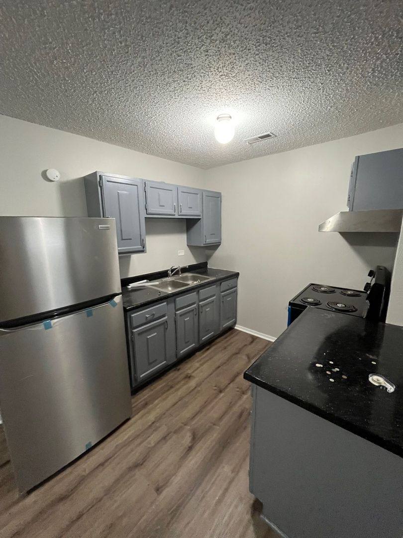 Apartment for rent at 2332 N Cotner Blvd, Lincoln, NE 68507