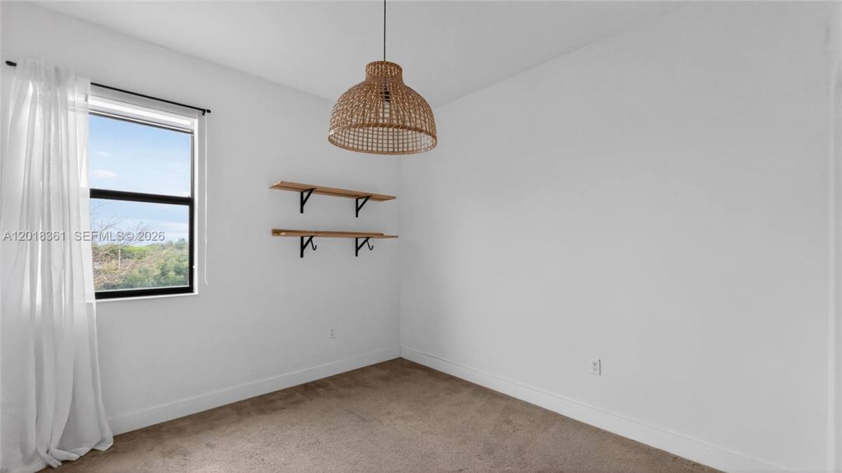 Townhouse for rent at 10467 NW 82nd St, Miami, FL 33178