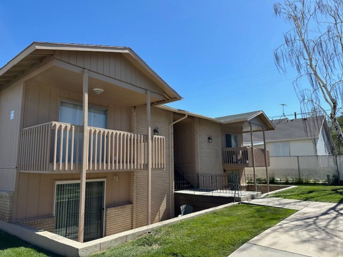 Apartment for rent at 2182 W 5600 S, Ogden, UT 84403