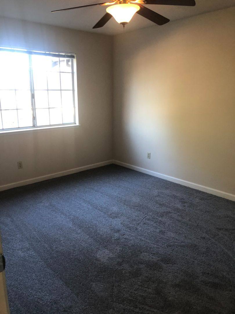 Townhouse for rent at 2822 College Ave, Livermore, CA 94550