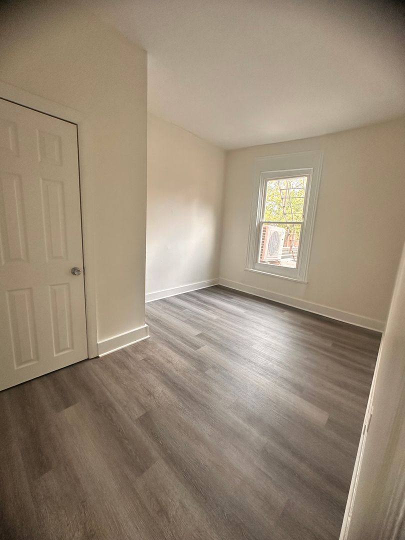 Apartment for rent at 207 - 209 Locust St, Columbia, PA 17512