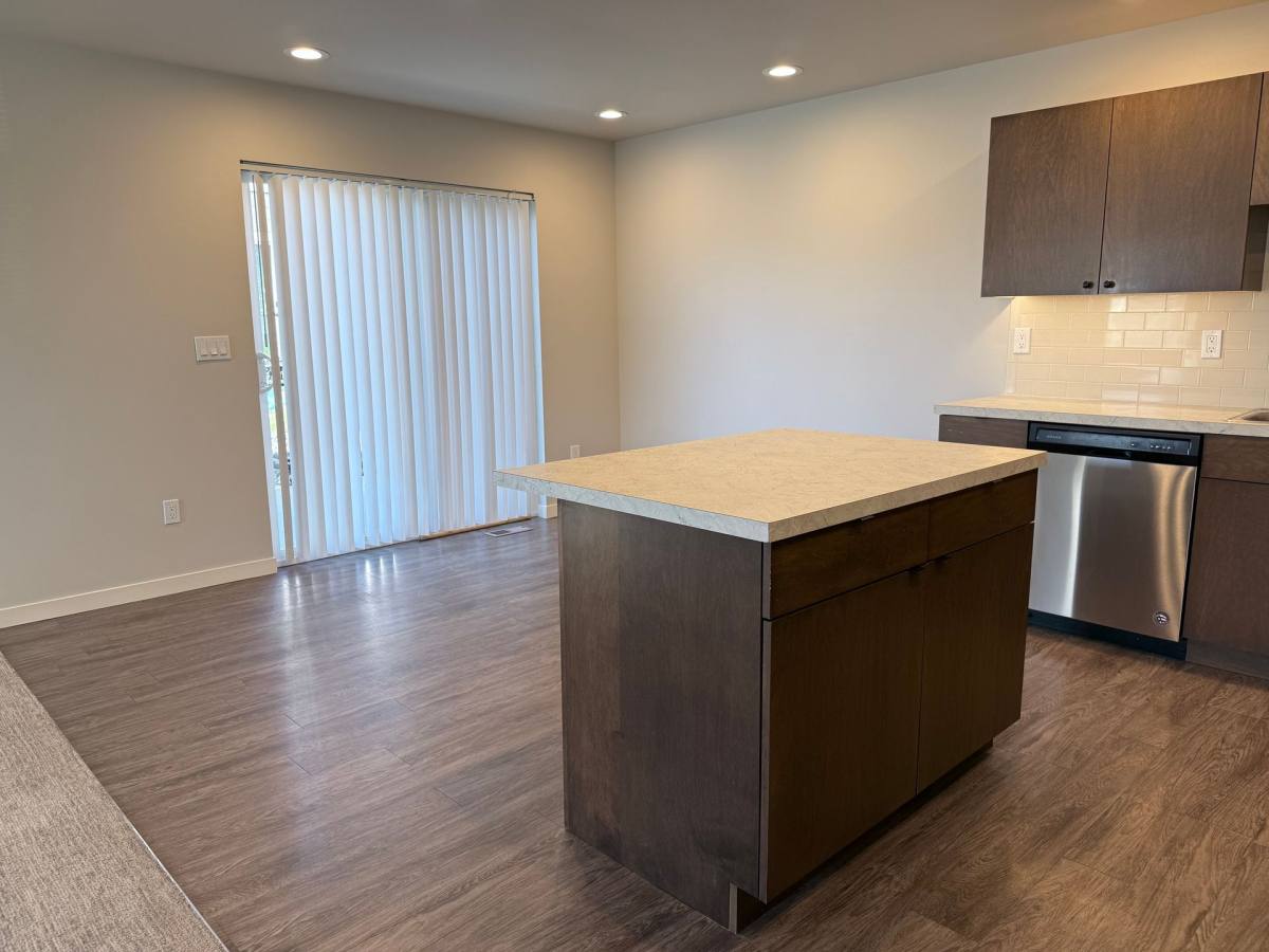 Townhouse for rent at 7419 Saddlebrook Loop, Yakima, WA 98908