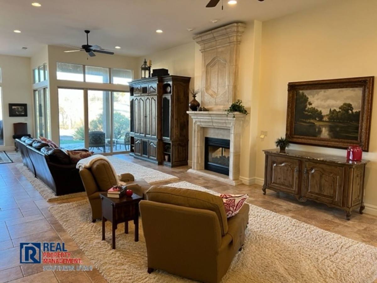 House for rent at 2335 W Sunbrook Dr, Saint George, UT 84770