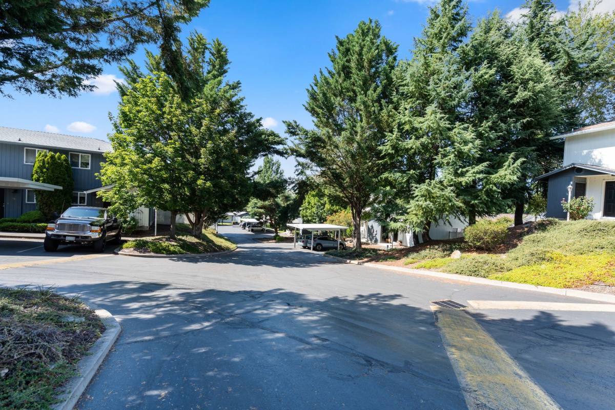 Apartment for rent at 220 W Rapp Rd, Talent, OR 97540