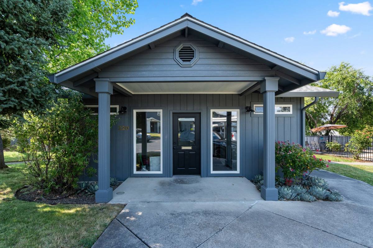 Apartment for rent at 220 W Rapp Rd, Talent, OR 97540