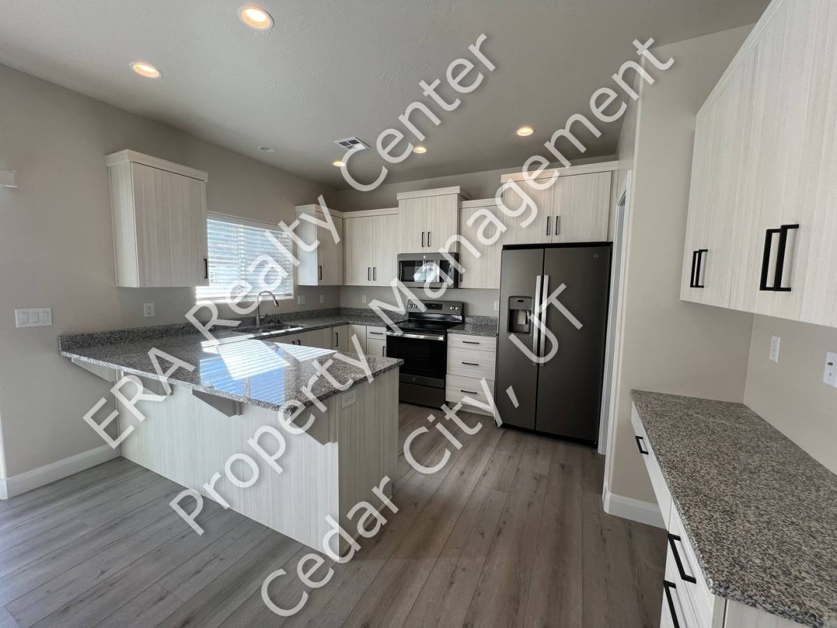 Condo for rent at 668 E Fiddlers Cove, Cedar City, UT 84721
