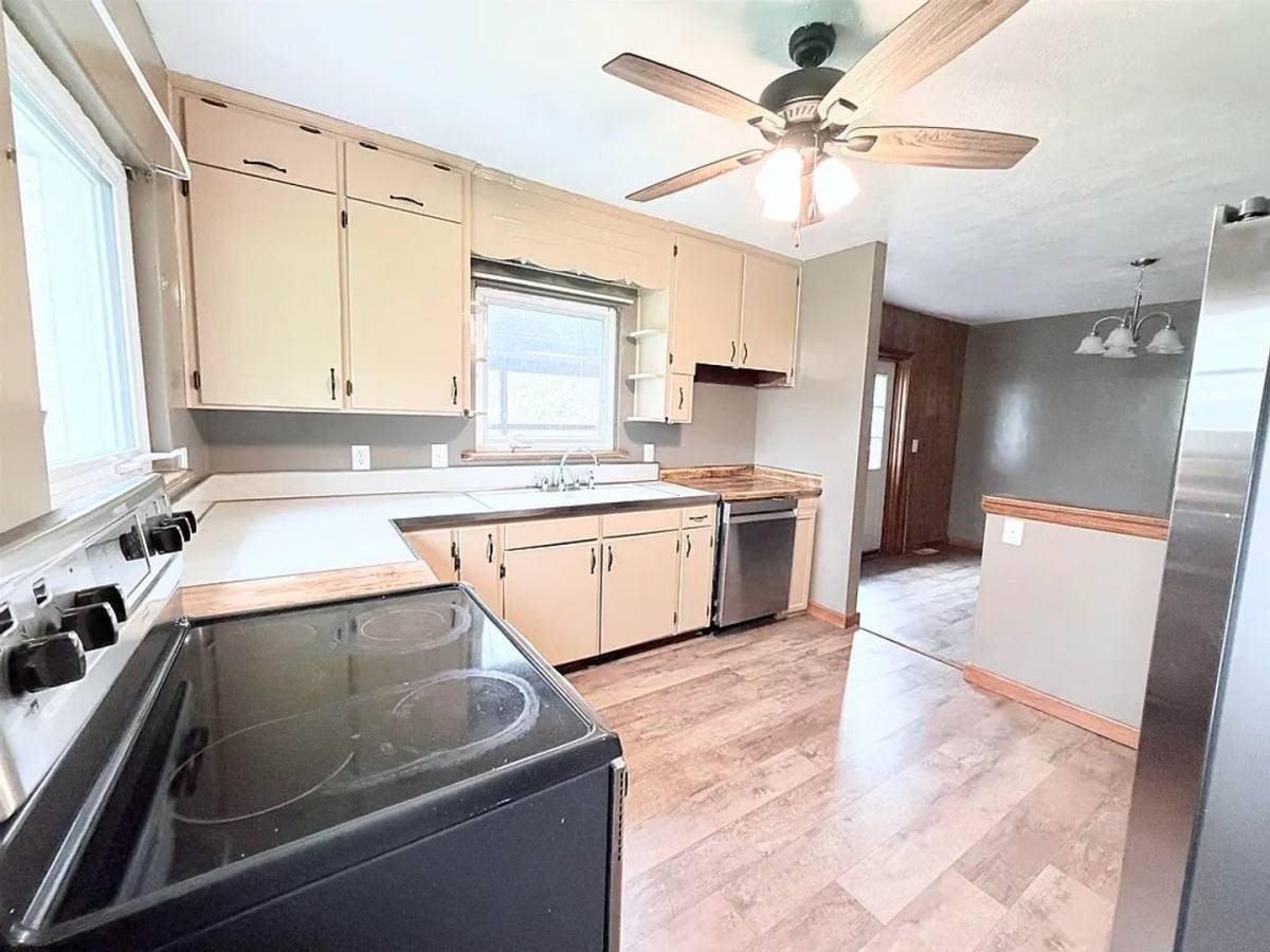 House for rent at 324 8th St, Morgantown, WV 26505