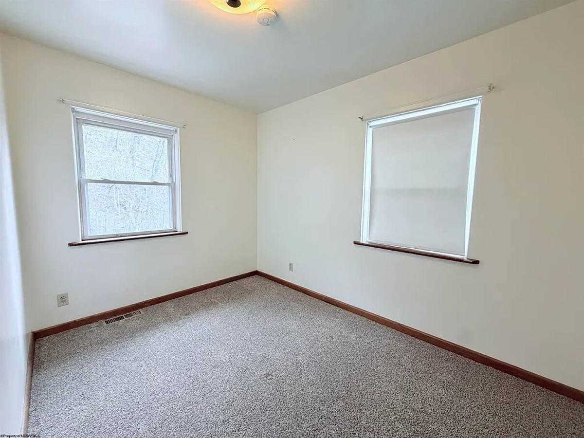 House for rent at 324 8th St, Morgantown, WV 26505