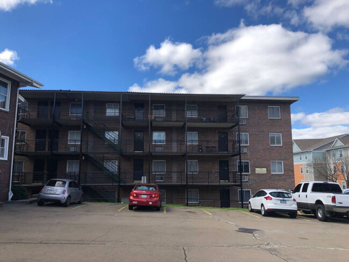 Apartment for rent at 1201 Highland Ave, Knoxville, TN 37916
