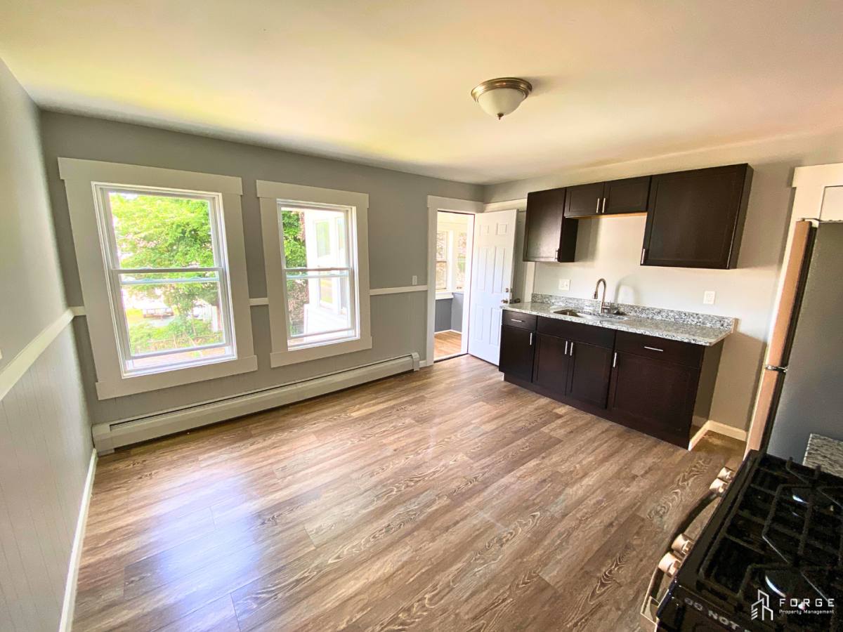 Apartment for rent at 8 Frederick St, Westfield, MA 01085