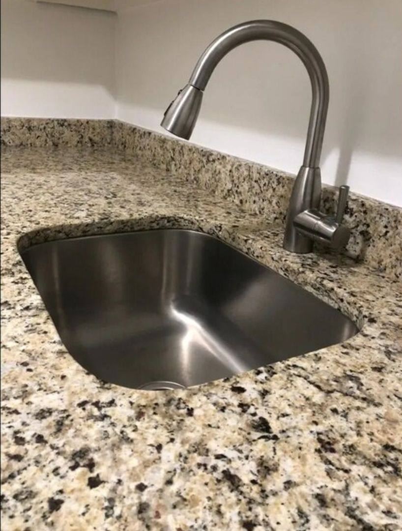 Apartment for rent at 500 S Walter Reed Dr, Arlington, VA 22204