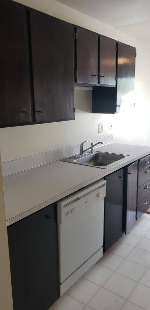 Apartment for rent at 2908 NE 12th St, Renton, WA 98056