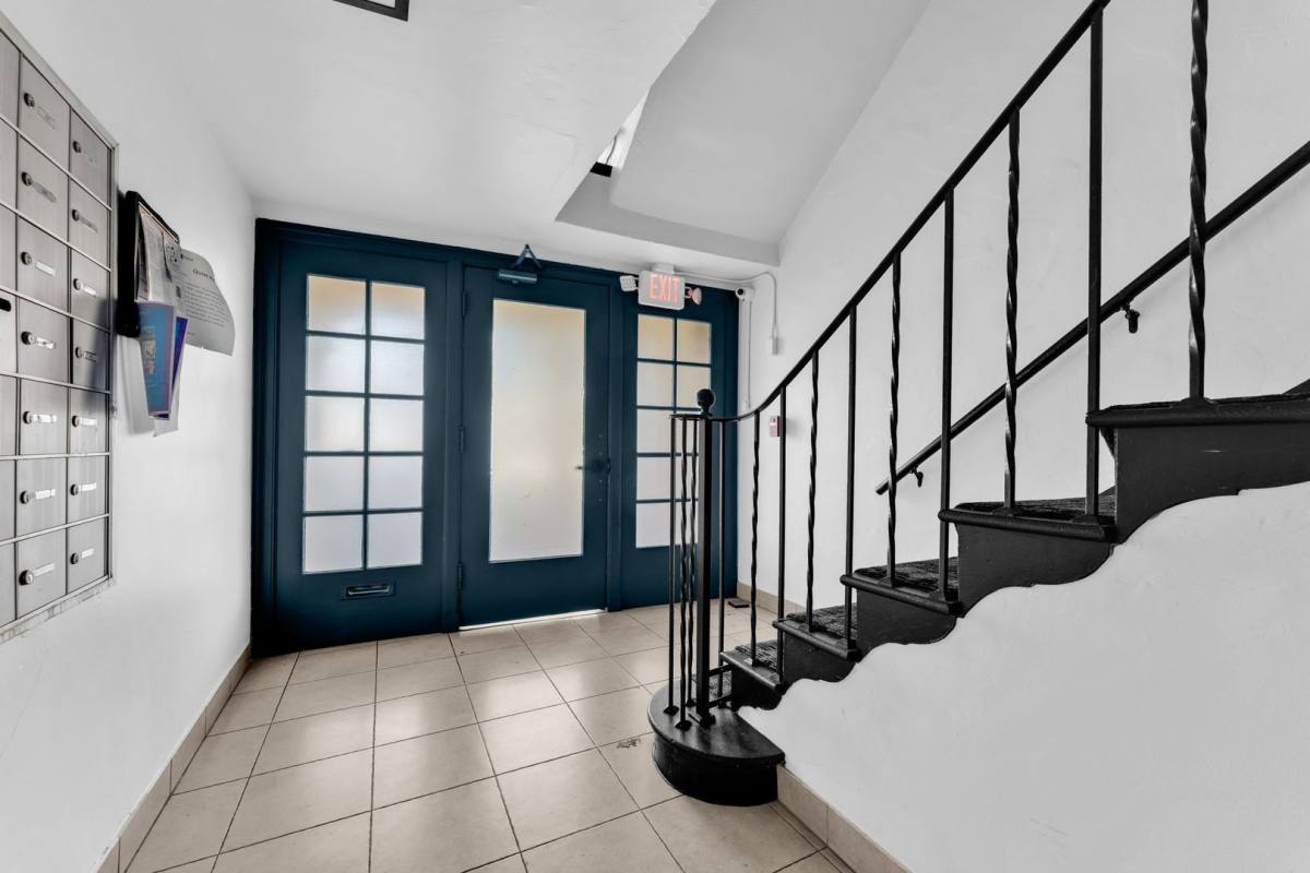 Apartment for rent at 2091 California St, Berkeley, CA 94703