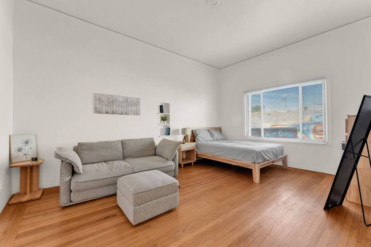Apartment for rent at 2091 California St, Berkeley, CA 94703