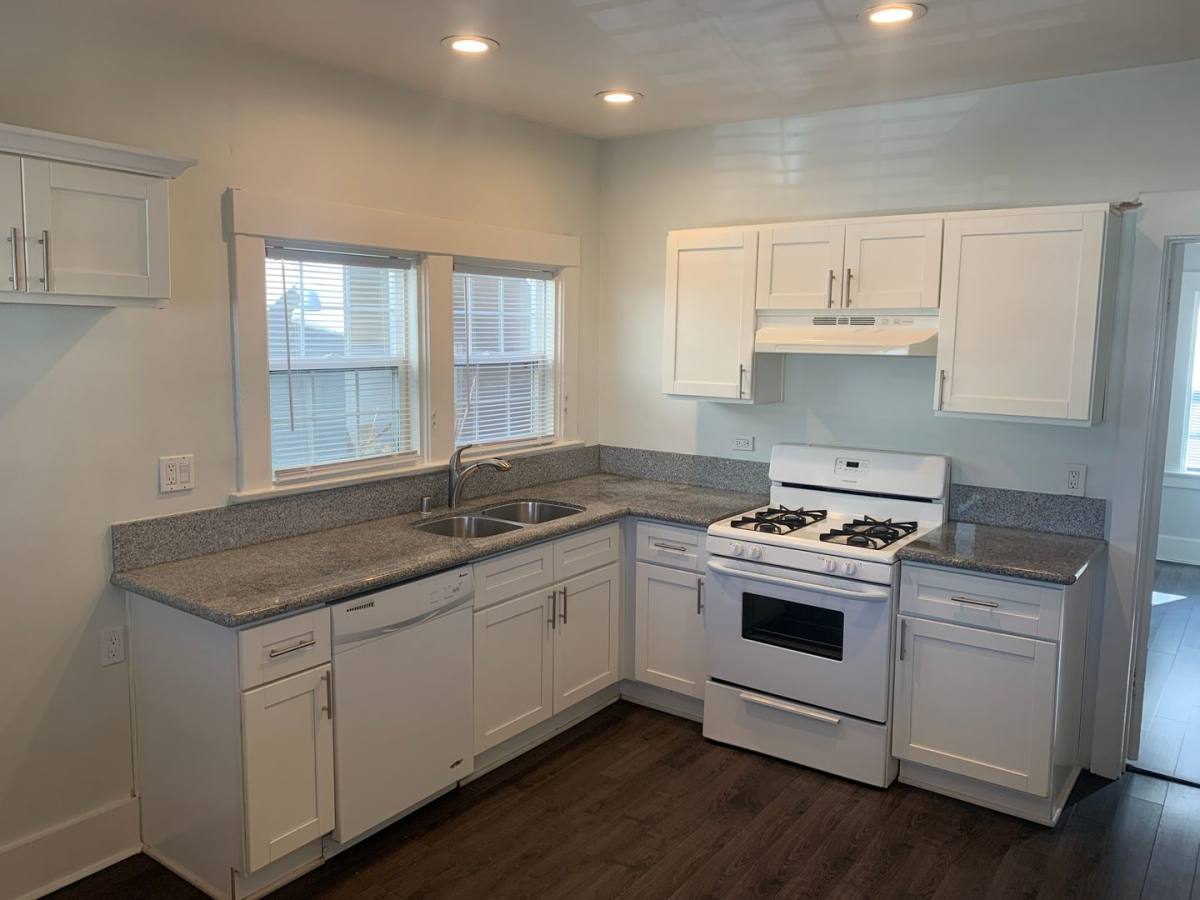 Apartment for rent at 2630 E 4th St, Long Beach, CA 90814