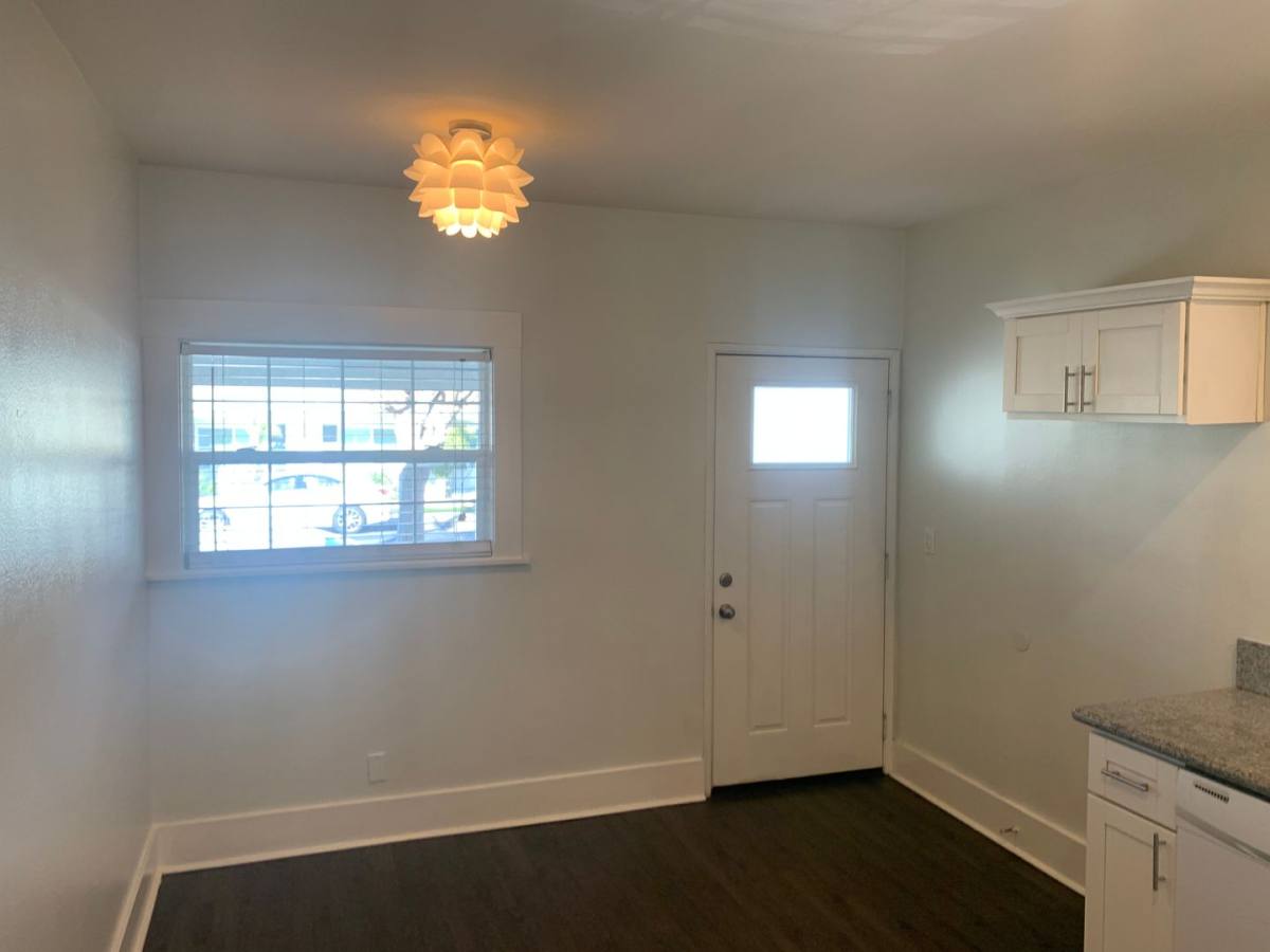 Apartment for rent at 2630 E 4th St, Long Beach, CA 90814