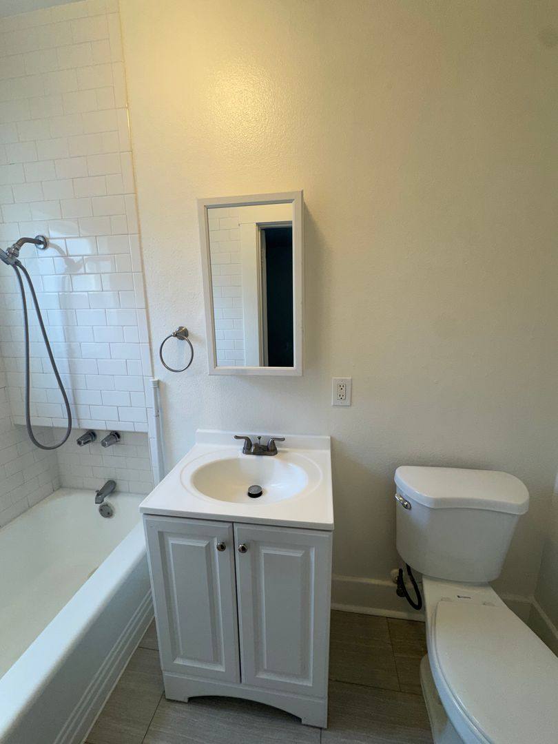 Apartment for rent at 2630 E 4th St, Long Beach, CA 90814