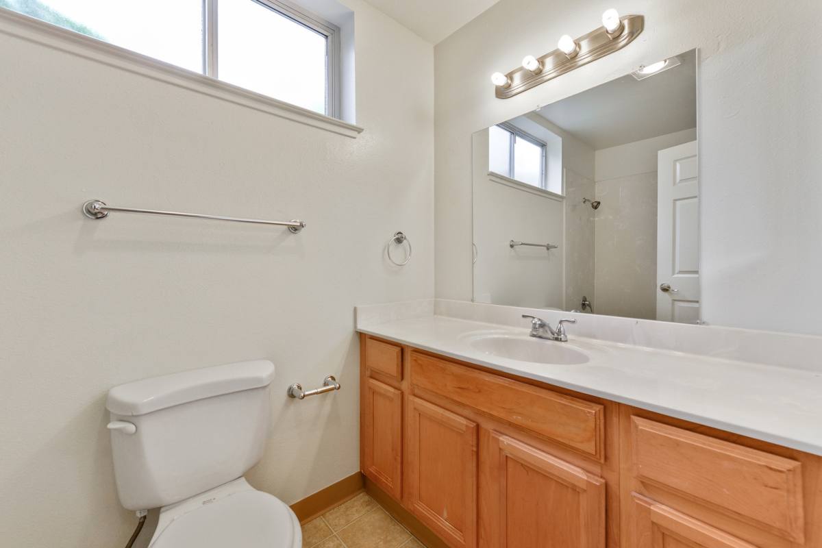 Apartment for rent at 3500 Pennsylvania Ave, Fremont, CA 94536