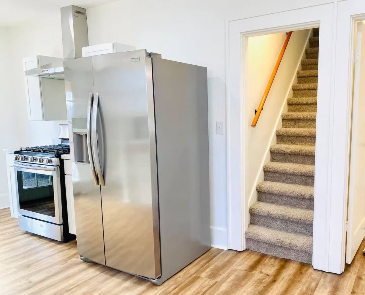 Apartment for rent at 713 Front St, Lynden, WA 98264