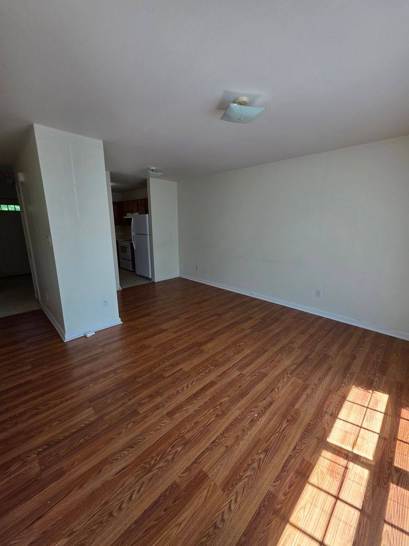 Apartment for rent at 14 W Sunrise Ave, Thomasville, NC 27360