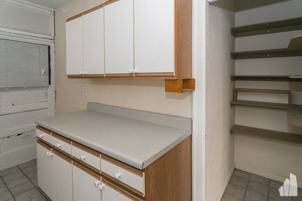 Apartment for rent at 5208 N Damen Ave #2, Chicago, IL 60625