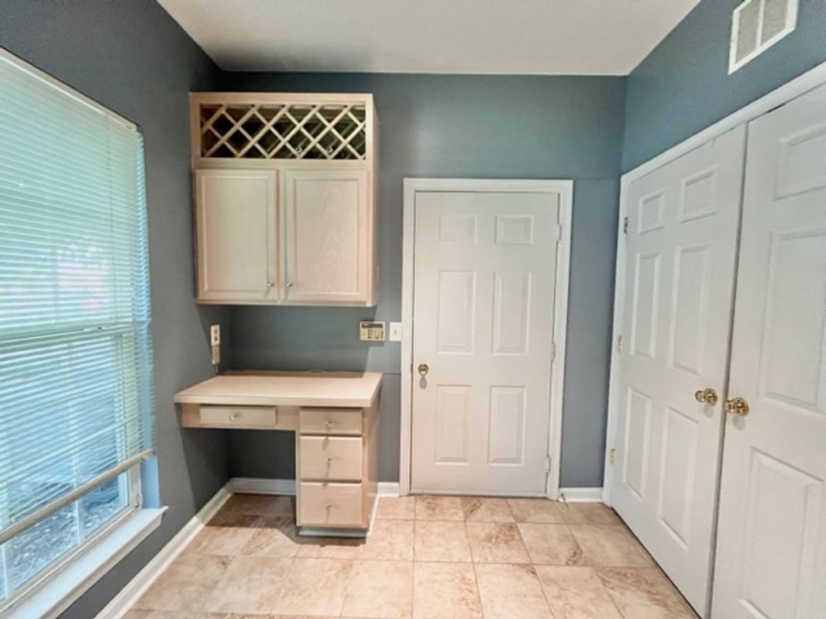 Condo for rent at 11318 Westbrook Mill Lane, Fairfax, VA 22030
