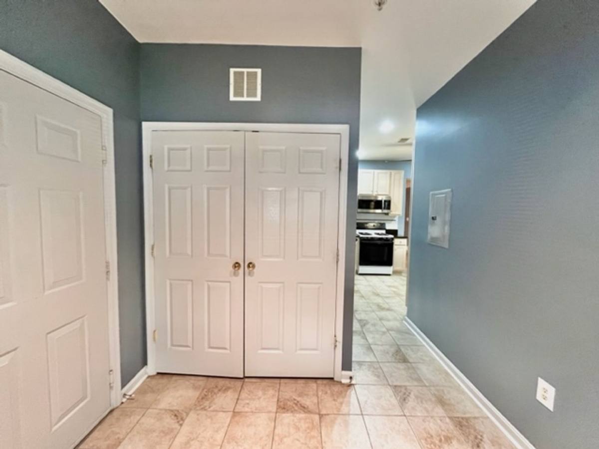 Condo for rent at 11318 Westbrook Mill Lane, Fairfax, VA 22030