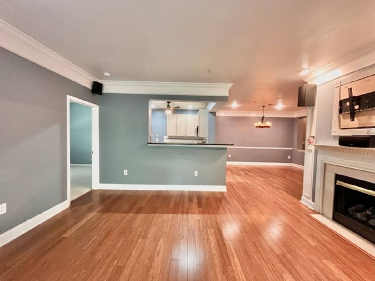 Condo for rent at 11318 Westbrook Mill Lane, Fairfax, VA 22030