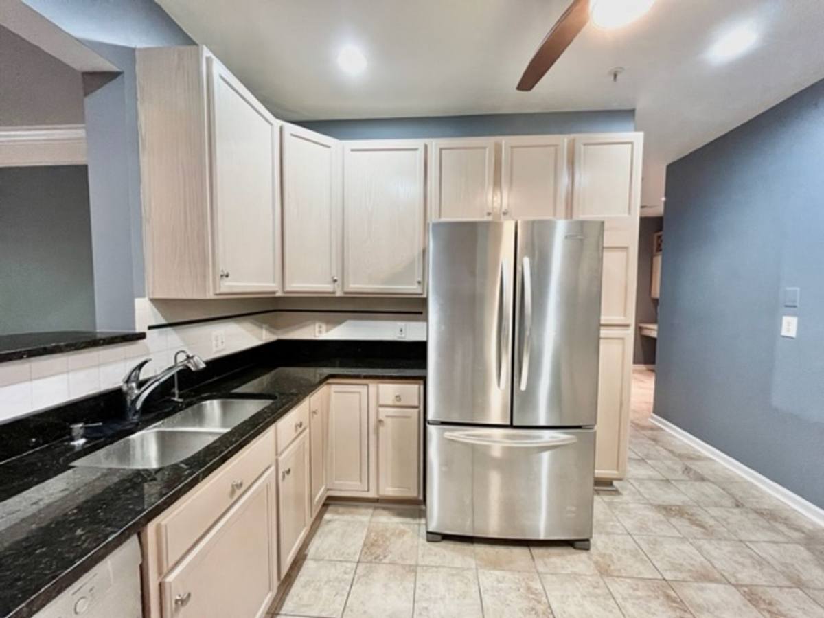 Condo for rent at 11318 Westbrook Mill Lane, Fairfax, VA 22030