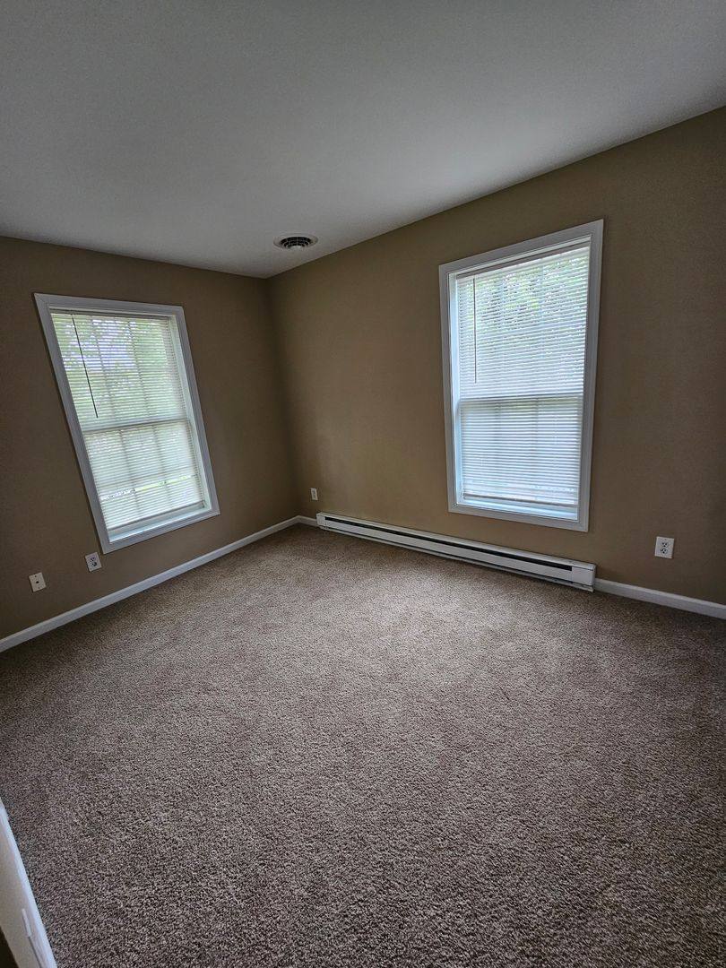 House for rent at 109 S Queen St, Dover, DE 19904