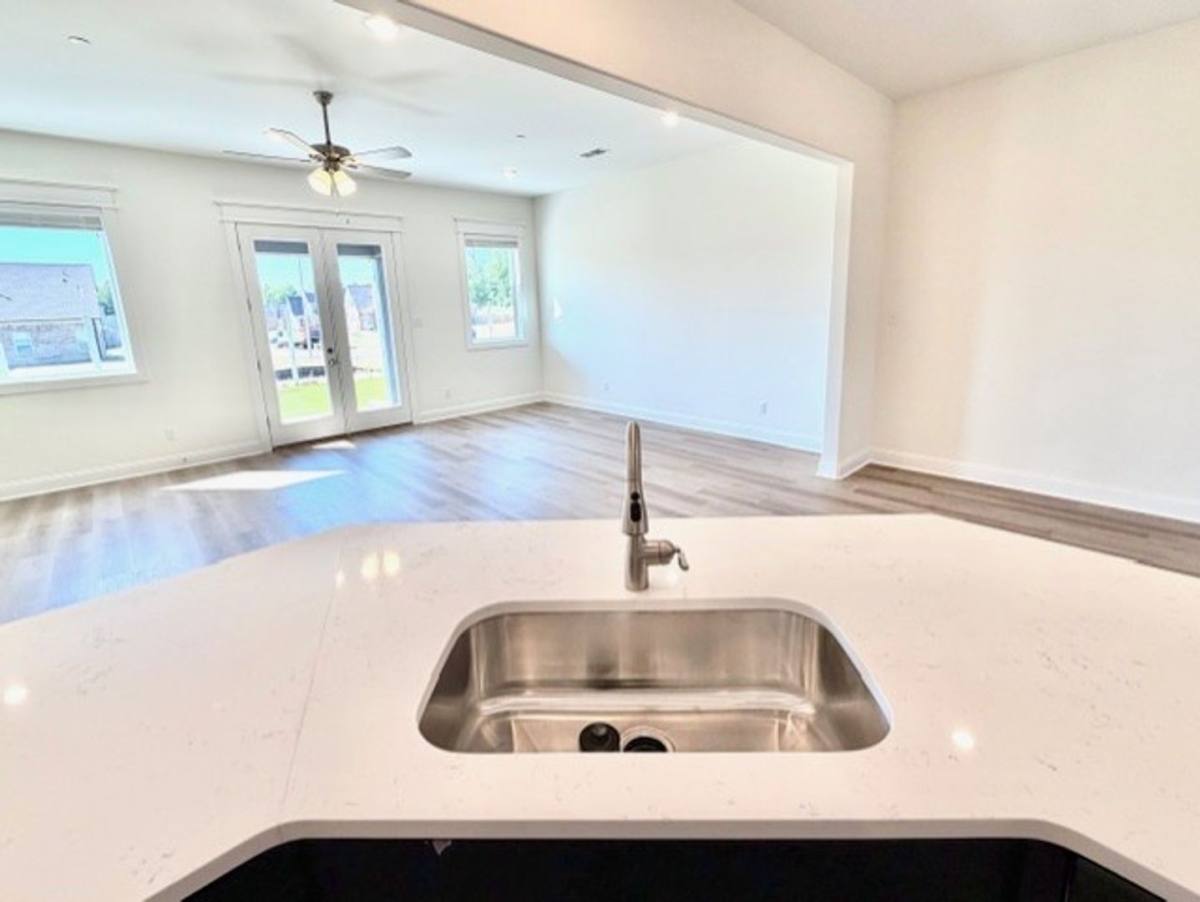 Apartment for rent at 4871 Chatelet Dr, Olive Branch, MS 38654