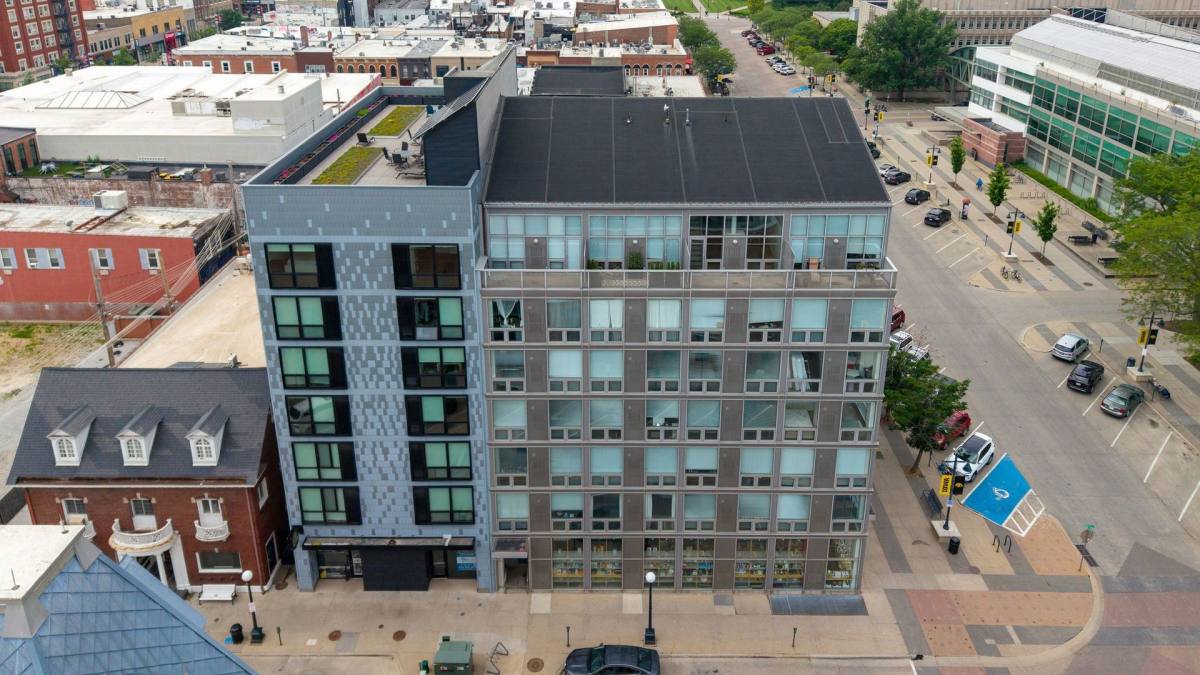 Apartment for rent at 255 Iowa Ave, Iowa City, IA 52240