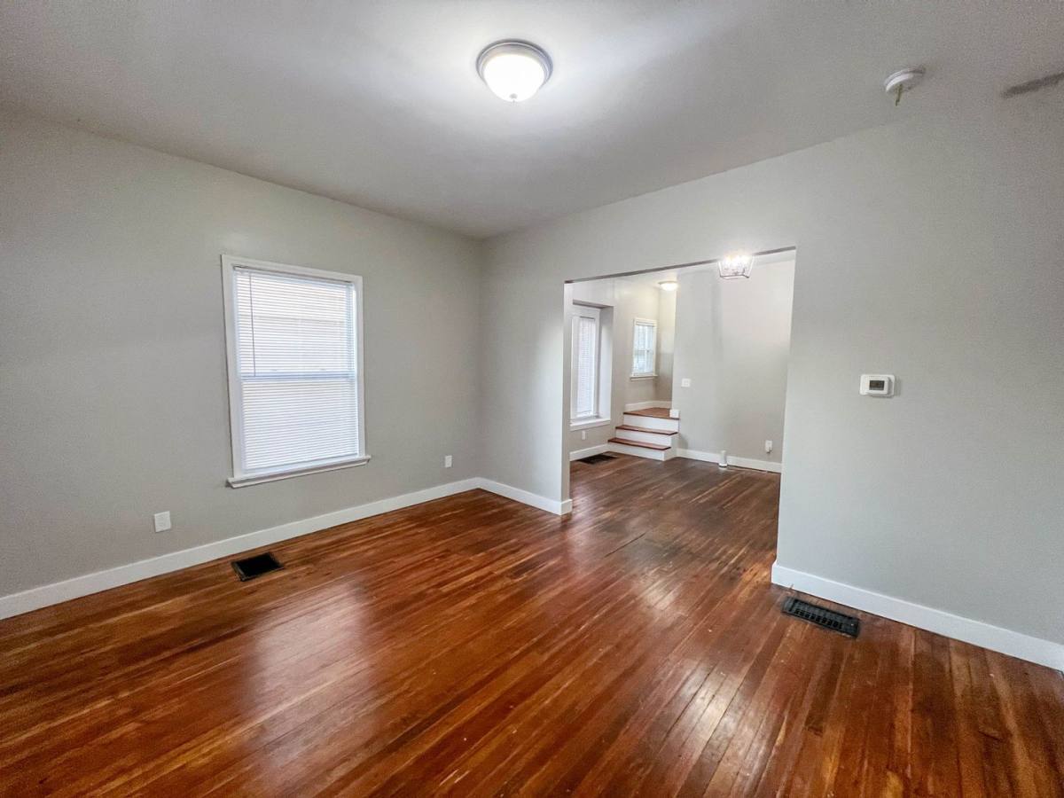 Apartment for rent at 154-156 Leighton Ave, Rochester, NY 14609