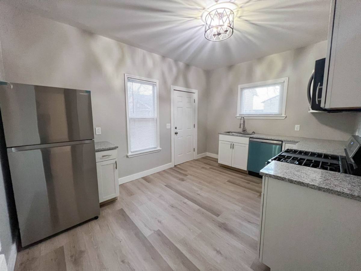 Apartment for rent at 154-156 Leighton Ave, Rochester, NY 14609
