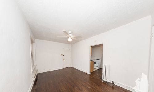 Apartment for rent at 22395-3E2237 N Bissell St, Chicago, IL 60614