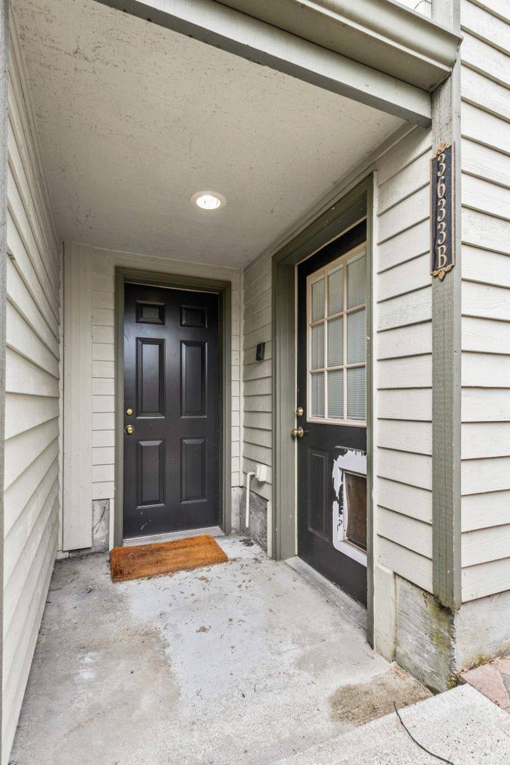 Townhouse for rent at 3633 22nd Ave W, Seattle, WA 98199