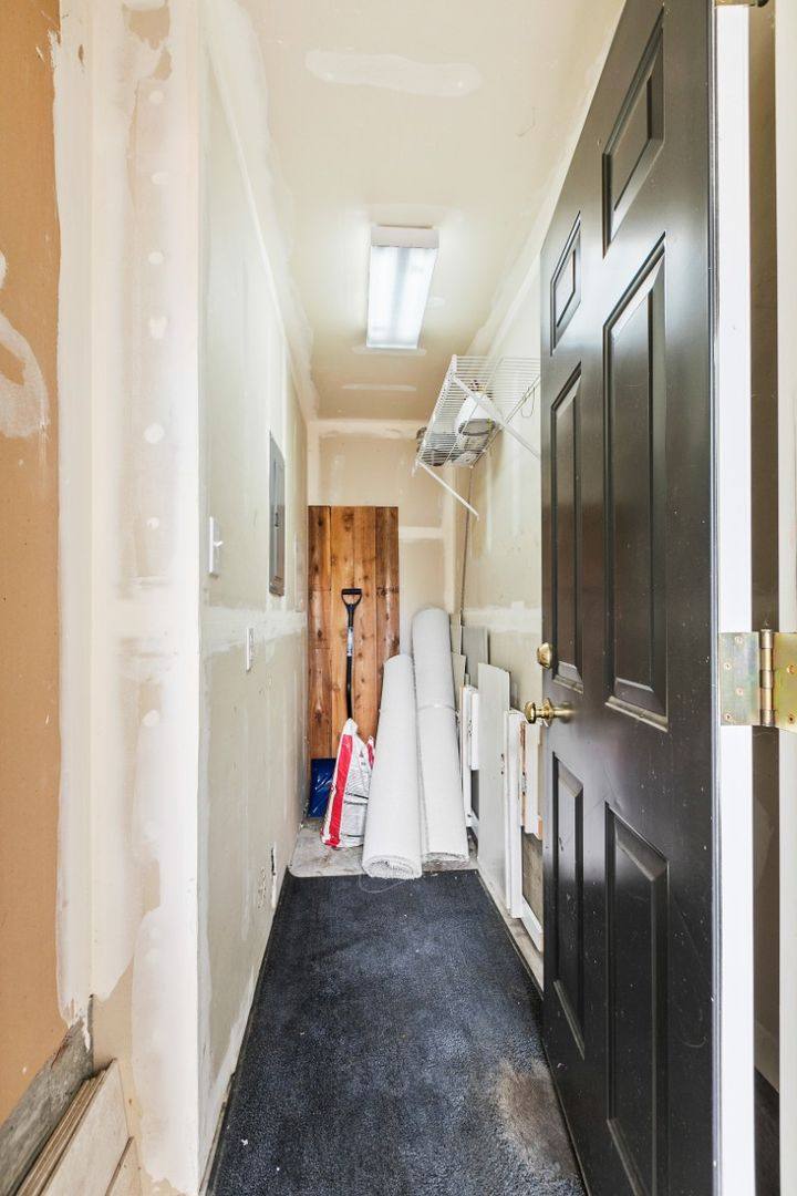Townhouse for rent at 3633 22nd Ave W, Seattle, WA 98199