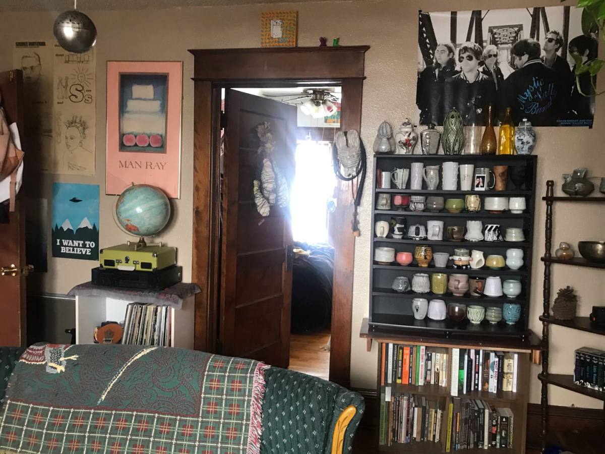 Apartment for rent at 811 28th Ave S, Minneapolis, MN 55454