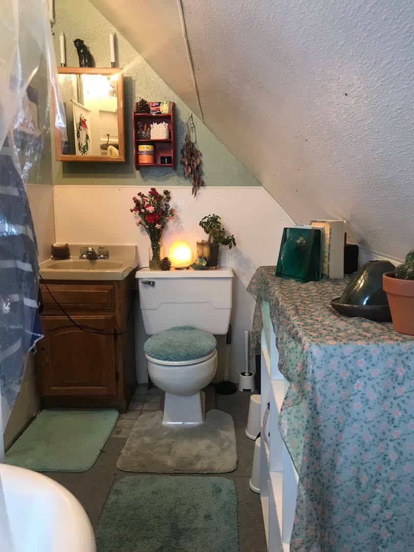 Apartment for rent at 811 28th Ave S, Minneapolis, MN 55454