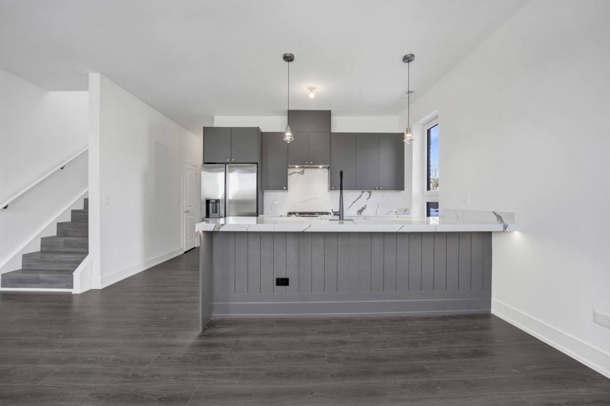 Apartment for rent at 1814 S Throop St #3F, Chicago, IL 60608