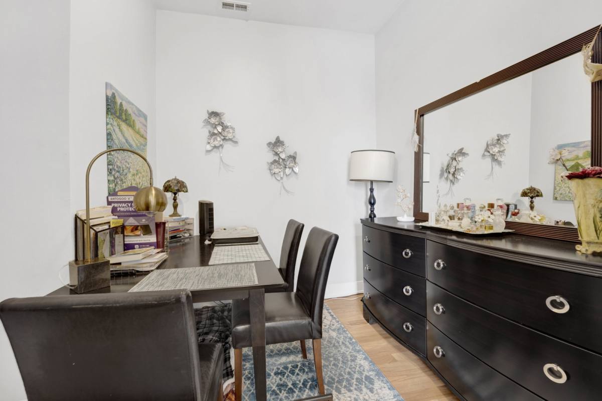 Condo for rent at 2545 W N Ave #3R, Chicago, IL 60647